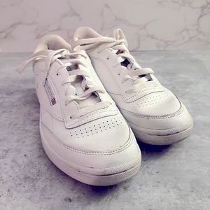 White Reebok, 6.5